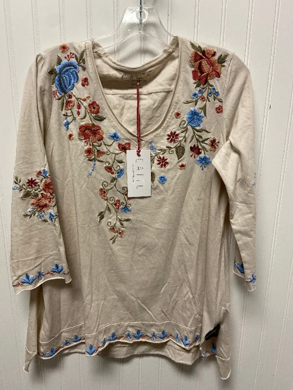 women's tops for those who want to create outfits that reflect their personal style and sense of fashionTop Long Sleeve By Clothes Mentor In Cream, Size: S