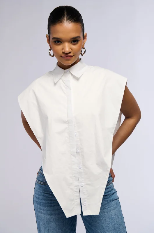 women's tops for those who want to stay on top of the latest fashion trends and wear pieces that are both stylish and on-trendALWAYS GIVING BUTTON DOWN POPLIN BLOUSE