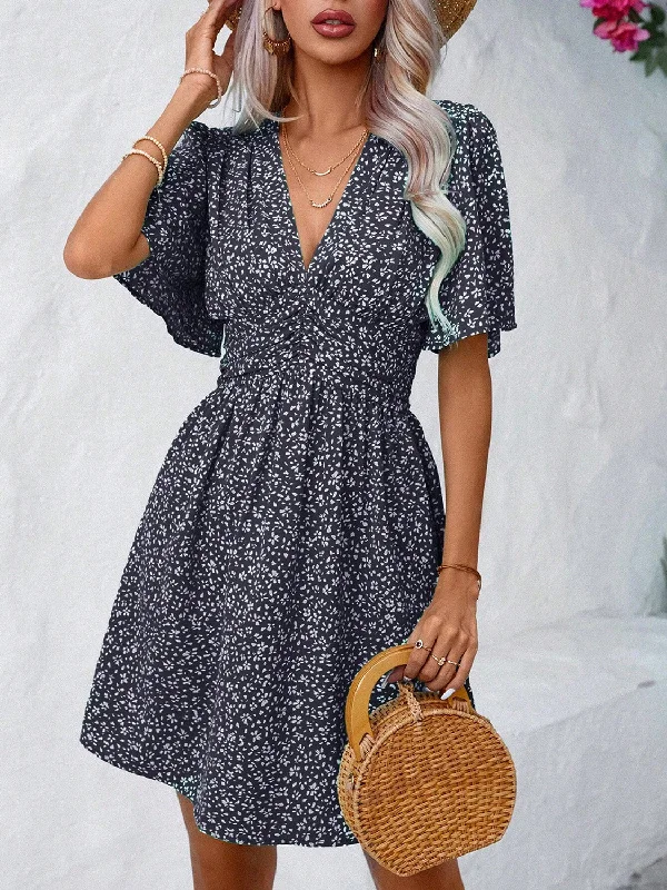 Chiffon DressPrinted V-Neck Half Sleeve Mini Dress