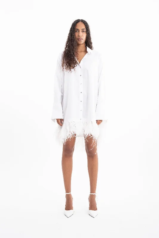 Body-Hugging DressWHITE FEATHER HEM SHIRT DRESS