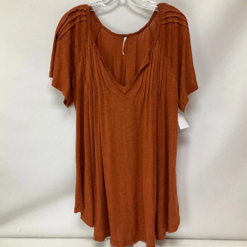 women's tops for gala dinnersTop Short Sleeve By Free People In Brown, Size: L